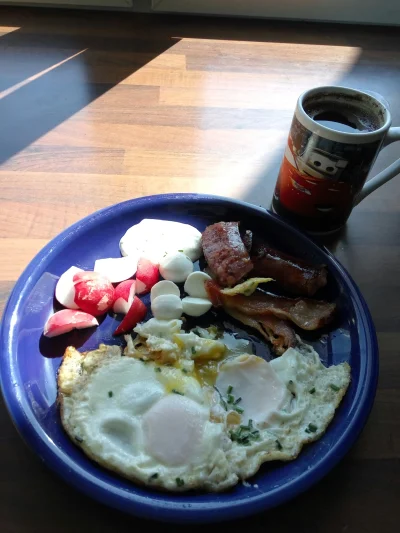 nuj-ip - Jedno z lepszych kacowych śniadań :), chciałem zrobić słynna wykopowa szaksz...