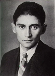 Synekdocha - #kafkatime

Kafka wygląda jak Nosferatu.



SPOILER
SPOILER