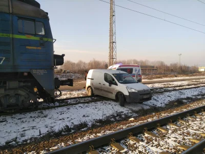 Niebadzlosiem - @taktoto Nowe info! :D 35 latek poklocil sie z żoną i wziął sie za sp...