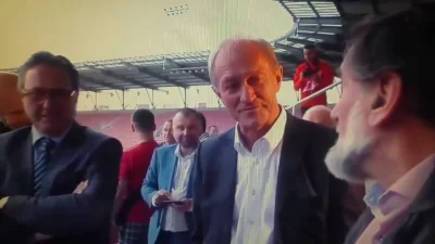 szymonc - Uwaga!!! Franek Smuda opowiada "anegdotkę" o Widzewie przed LM w 96r. Jest ...