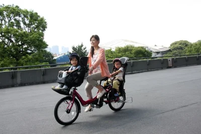 ama-japan - @Wakesuioespeps: rowery to podstawa. Bardzo popularne są elektryczne, wsp...