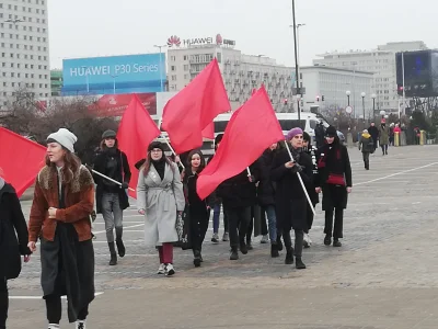 A.....z - Odział komunistów już na miejscu xDDD

#Warszawa