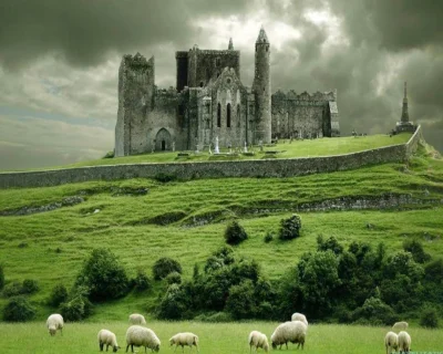 cheeseandonion - The Rock of Cashel in Tipperary, Ireland

#irlandia #zamkiboners #fo...