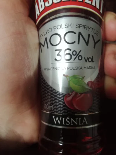 qwertty321 - absolwent jaki jest każdy widzi, tylko polski spirytus, wyróżniona marka...