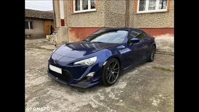 CZADowski - Gdy nie stać cię na bmw m3 to co robisz? Kupujesz Toyota gt86 - auto zaje...