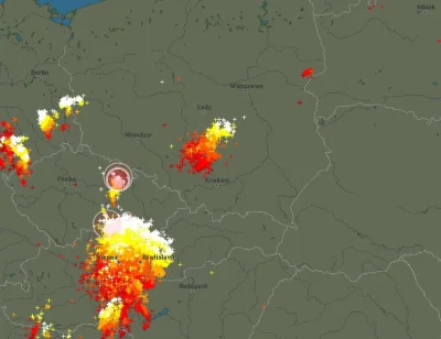 dawid90u - Mirki ta burza która teraz jest nad Czechami to dojdzie do #wroclaw ?