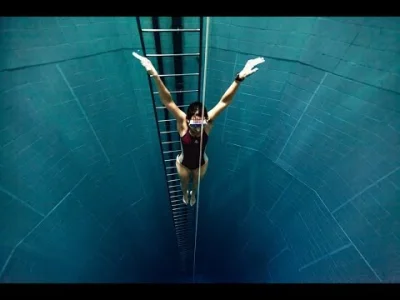 zloty_wkret - #nurkowanie #basen #plywanie #nemo33
jak to jest, ze jak ja zanurkuję ...