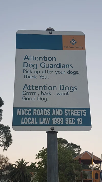 empee - Czo te znaki w Melbourne?

 Grr bark woof

#empeewnz #melbourne #Australia