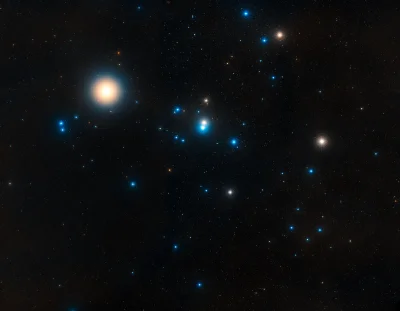 sznaps82 - Gromada otwarta Hiady oraz Aldebaran.

Źródło: NASA, ESA, & STScI