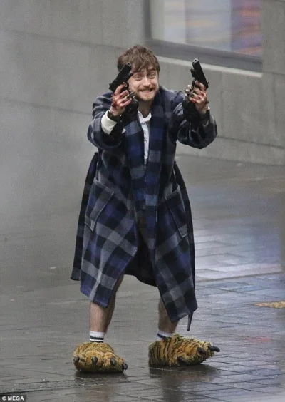 ColdMary6100 - Życie Harry'ego Pottera przybrało niespodziewany obrót po zniknięciu V...