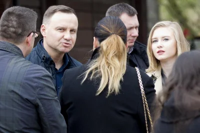 Teec - Naukowcy udowodnili, że Andrzej Duda i jego córka potrafią wyczuć przegrywa na...