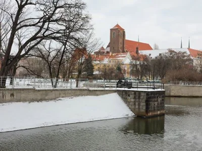 mroz3 - #dziendobry Chłodno, wietrznie i mokro.

WIATR.......... północno północno-...