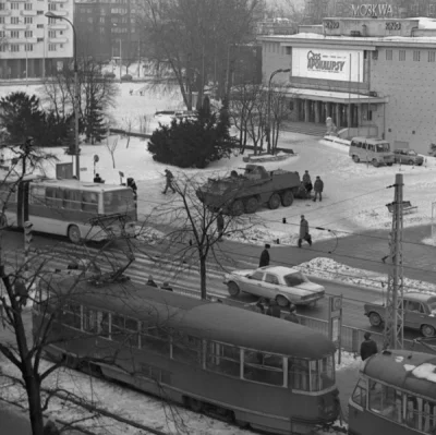 Rozpustnik - W latach 80-tych też było wojsko na ulicach.