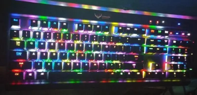 GracekPL - #pcmasterrace Klawiatury i myszki z podświetlaniem RGB to odpowiednik brok...