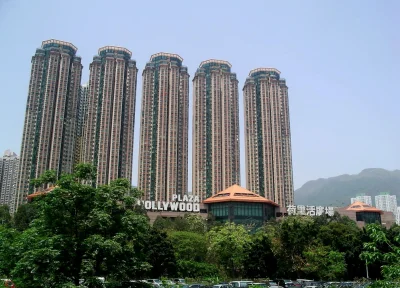 Lukardio - Kompleks mieszkaniowy ,,Diamond Hill" w HK

https://www.google.com/maps/...