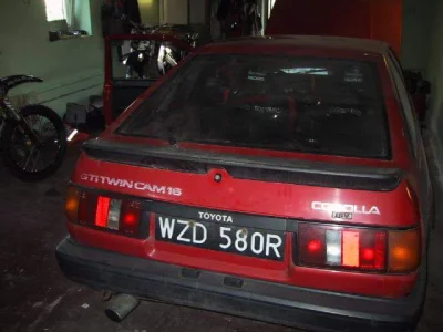 o.....y - Chyba jedna z niewielu AE86 coupe jakie były na czarnych...
#czarneblachy ...