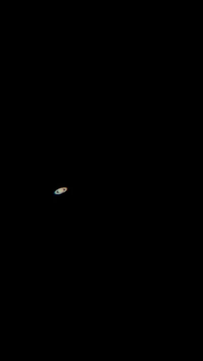Kuba3k - Moje pierwsze zdjęcie Saturna wykonane przy pomocy telefonu i teleskopu :)