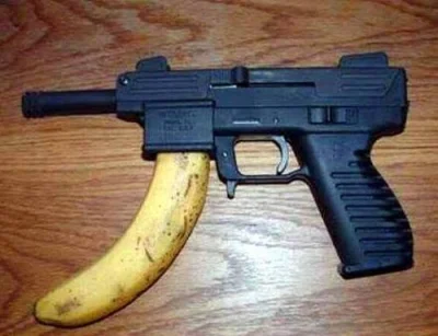 barytosz - był banana phone to teraz coś takiego



#humor #gunboners #bananboners