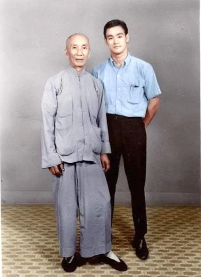 Cziken1986 - Bruce Lee i jego mistrz Ip Man
#fotografia #ciekawostki #kalkaz9gag