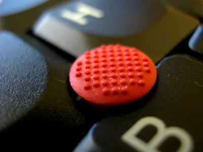 tytyryty - @parodiaczlowieka: tylko trackpoint.