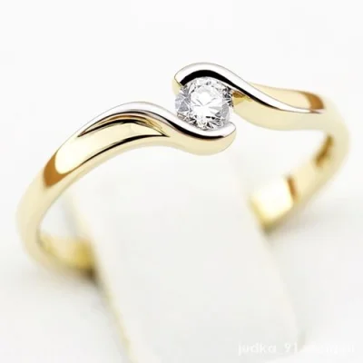 badylord - @akordeon: Kupując pierścionek bez odstającego oczka zaoszczędzisz sobie n...