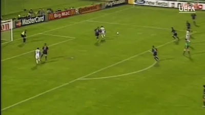 kowalale - Fiorentina - Barcelona
1999 rok
Mauro Bressan
#golgif #retrogol #pilkan...