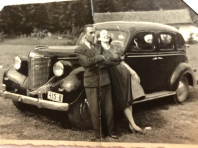 jbjj - Mirki i Mirabelki - pomóżcie.
Zdjęcie z rodzinnego albumu, moi dziadkowie, lat...