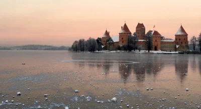 silver_spike - Zamek w Trokach (zamek na wyspie), to jedna z ważniejszych atrakcji Li...