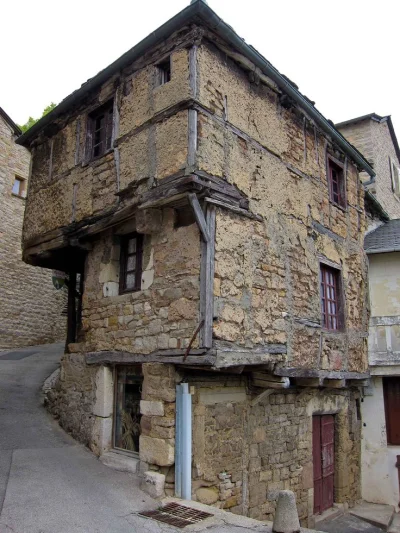 Mesk - Najstarszy dom w departamencie Aveyron, Sévérac-le-Château, XIII wiek, Francja...