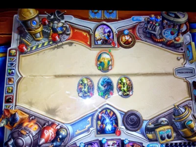 Nutaharion - Upowanie tej postaci to miód na moją duszę
#hearthstone