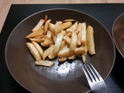 p.....k - Mmm, smaczne i słone jak łzy @NadiaFrance (⌐ ͡■ ͜ʖ ͡■)

#frenchfries #fry...