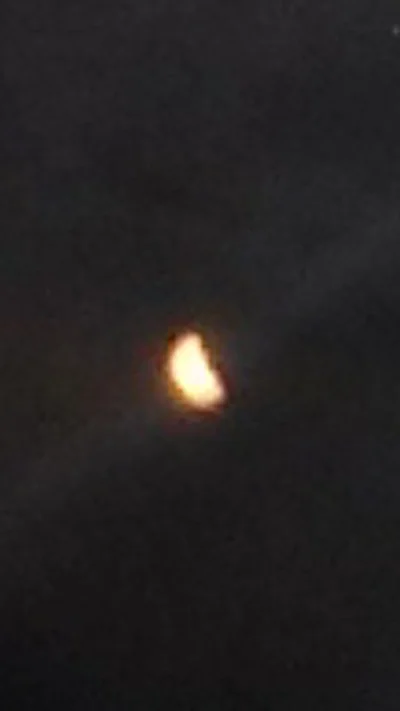 Jemo - Zdjęcie robione przednią kamerą Samsung Galaxy S4, a księżyc i słońce odbili s...