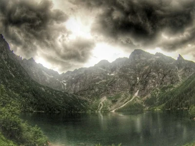 t.....o - Najbardziej oklepane #jezioro w #gory 
Dodaje też tag #janusze bo to co ta...