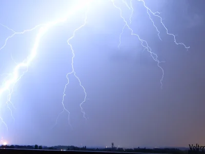 Volter - Właśnie nad Zabrzem przeszła mała burza, udało mi się ustrzelić kilka ładnyc...