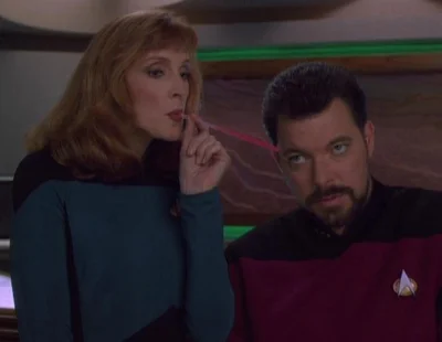 80sLove - @Pieron: 

Wolę Star Trek: Deep Space Nine, który obala mit doskonałego spo...