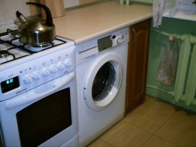 lady_katarina - Nie rozumiem jak można mieć pralkę w kuchni. Moim zdaniem jej miejsce...