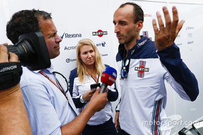 Shewie - Do SKY Sports wraca Kubicy u̶l̶u̶b̶i̶o̶n̶y̶ dziennikarz F1. 
Dla tych co ni...