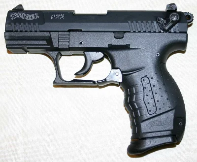 K.....5 - #bron #gunboners #tfwnogun



Walther P22.