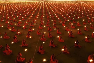 lowca_chomikow - #medytacja #buddyzm #108dupogodzinzwykopem 
Czołem wykopowi jogini....