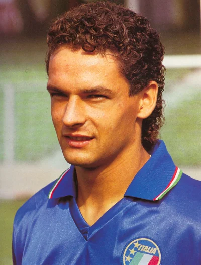 M.....d - Mój pierwszy idol piłkarski, pierwsza koszulka jeszcze z Fiorentiny :)
#pi...