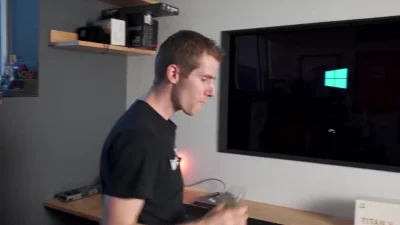 Horvath - @NTT_System: Linus dostał kompa do testów od was. Jego reakcja poniżej