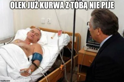 recenzor - Są jeszcze tacy co dopiero dzisiaj budzą się po łikendzie?
#heheszki #kwa...