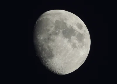 kuss115 - Tu wczorajsza fotka księżyca moim poczciwym kompaktem Nikon P520