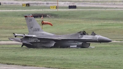 murza - #aircraftboners

F-16 that skidded off the runway at Ellington Field armed ...