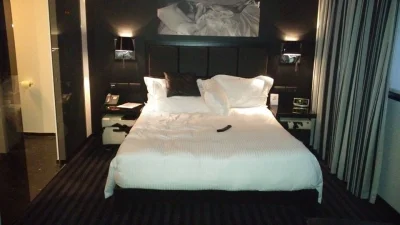 profumo - Szukalem taniego hotelu w #bruksela #belgia na trzy noce. Korzystalem z Mak...