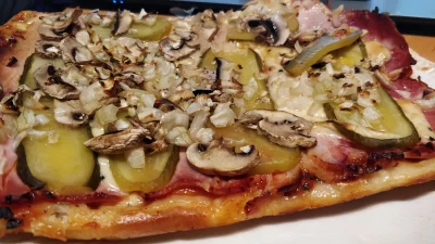 Rentowny_Gornik - Spód od pizzy najlepszy na świnie 
#pizza