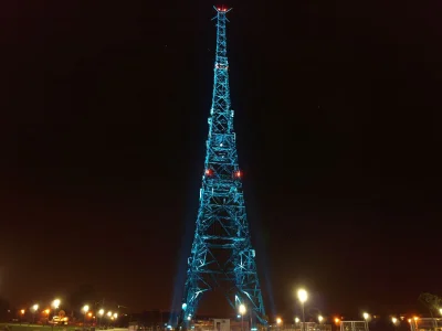 lukmal - #radiostacja #gliwice mam już zdjęcia z 22:00 #iluminacja próbna udana - wię...