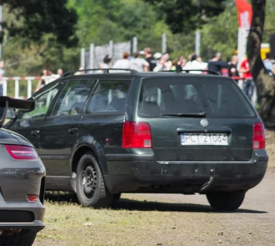 kris_me - @kuraku: Piękne auto. Szkoda że ten szary z przodu trochę przysłania - popr...