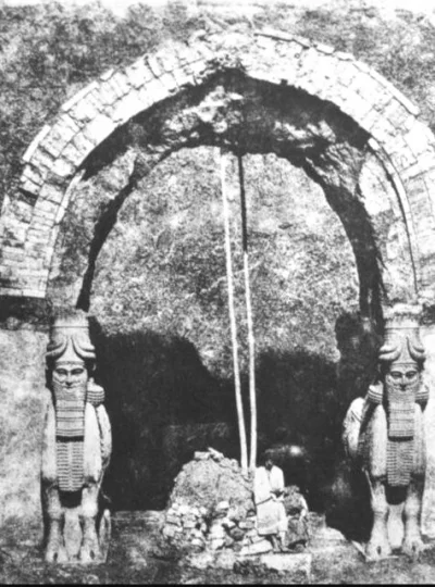 myrmekochoria - Odkopywanie bramy do twierdzy Sargona II