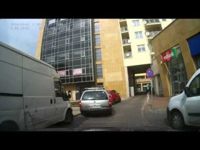 sowiq - Myślałem, że takie parkowania to tylko na YT można zobaczyć.



Moje nagranie...